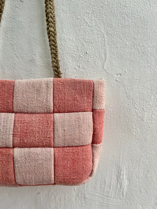 “The rubia i cotxinilla chess bag”