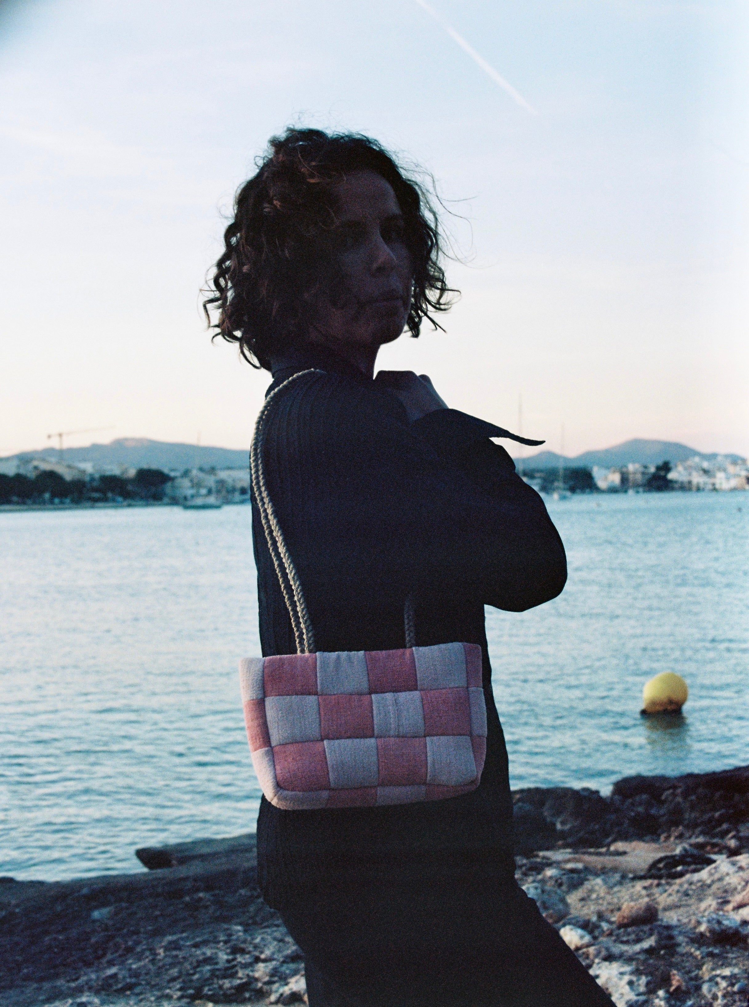 “The rubia i cotxinilla chess bag”