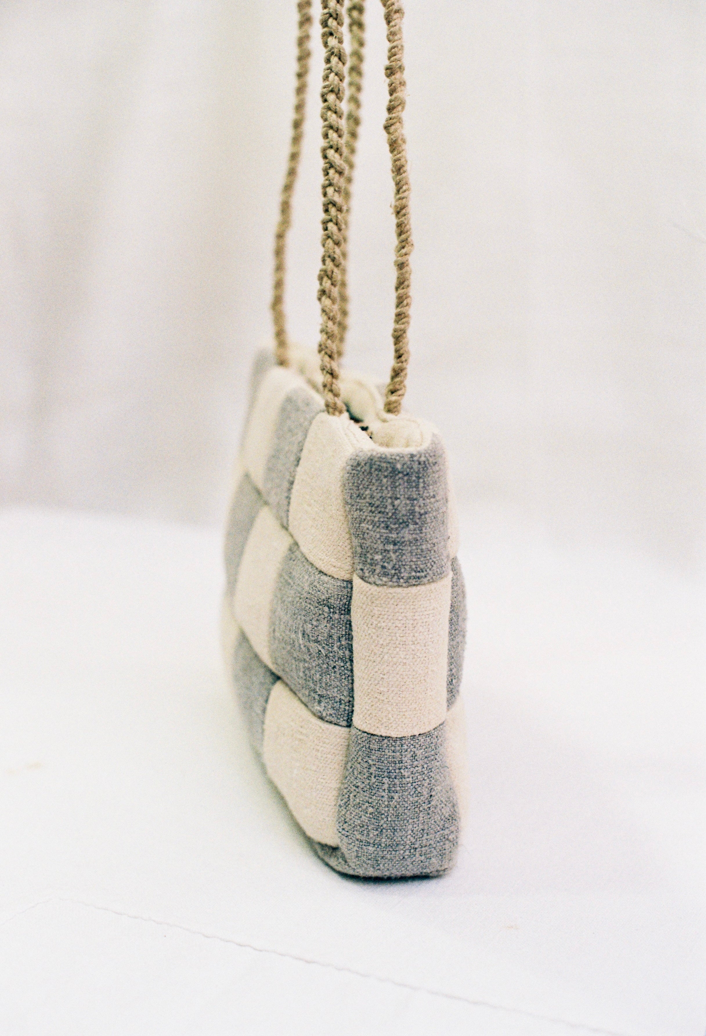 “The ortiga i henna bag”