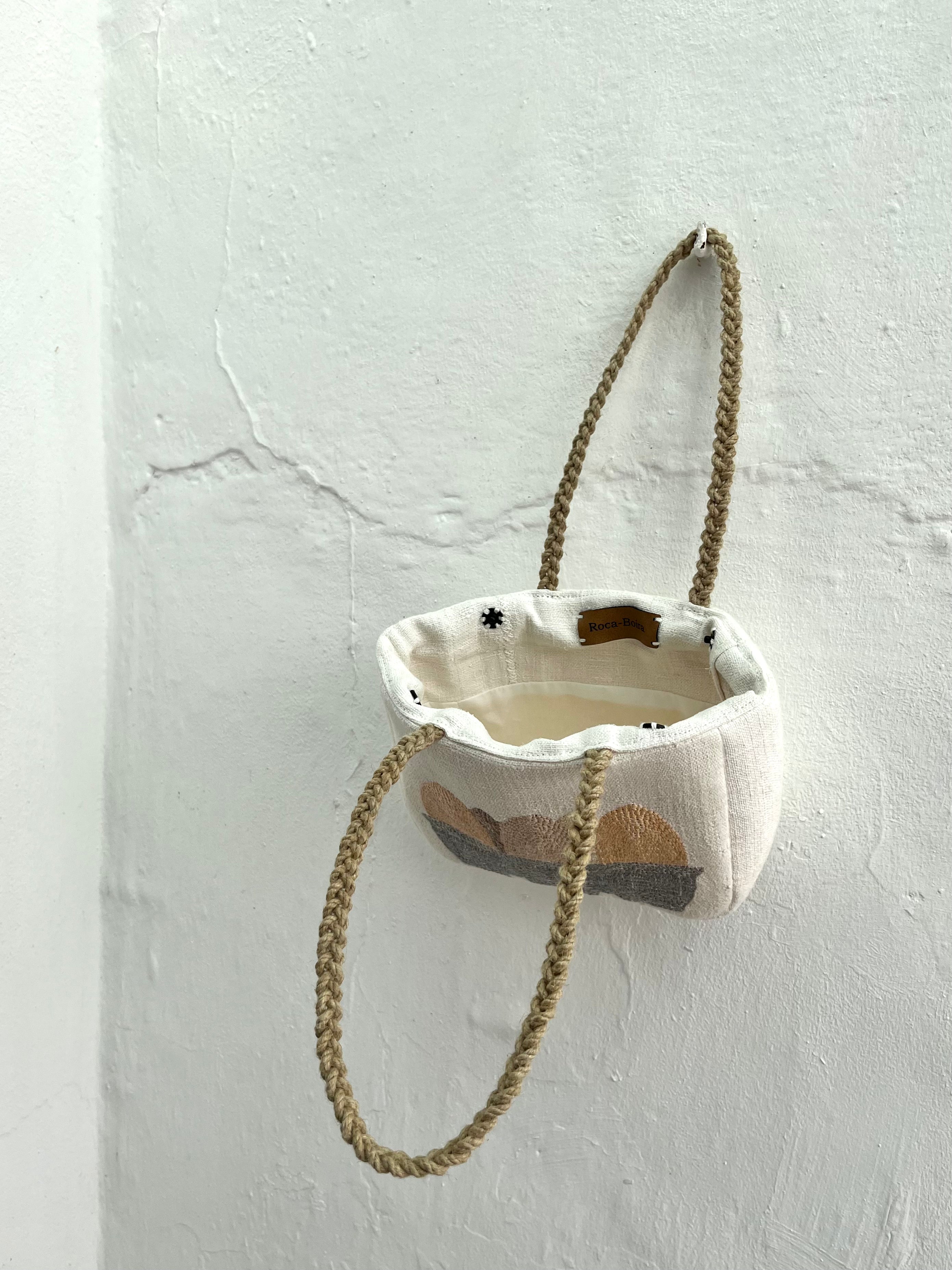 “The mitja dotzena d’ous bag”
