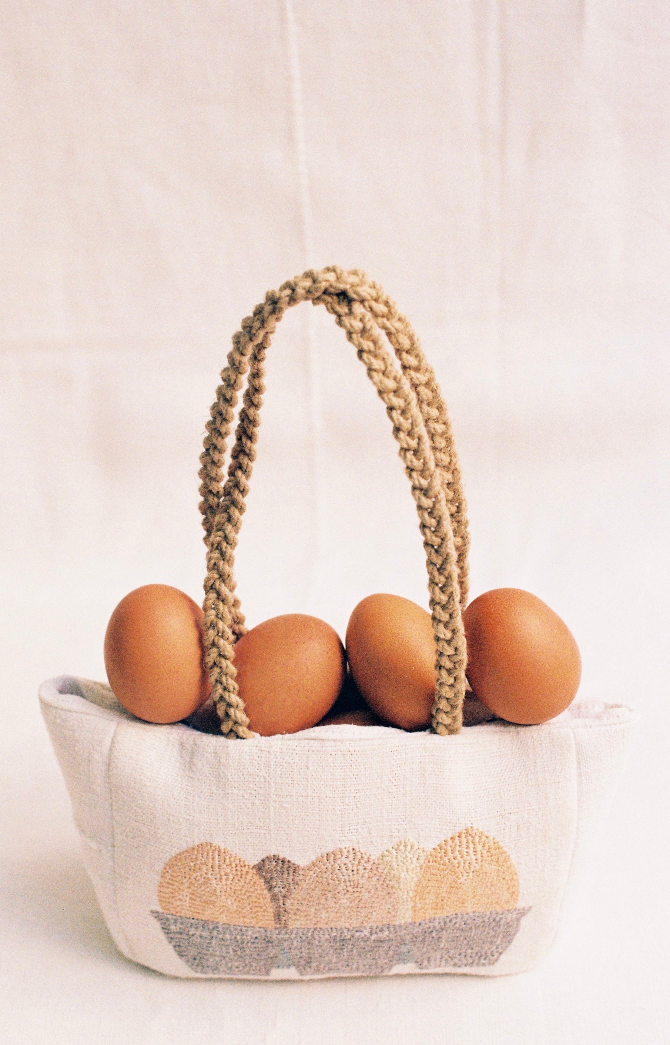 “The mitja dotzena d’ous bag”